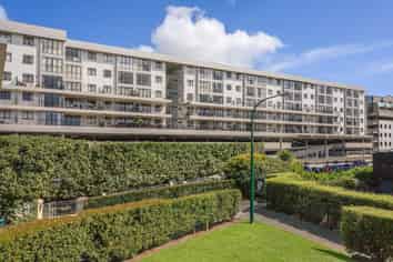 C602/176 Broadway, Newmarket