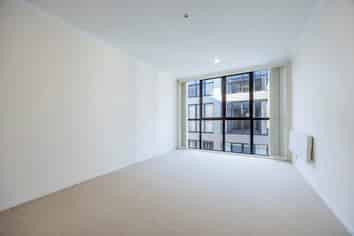 C602/176 Broadway, Newmarket