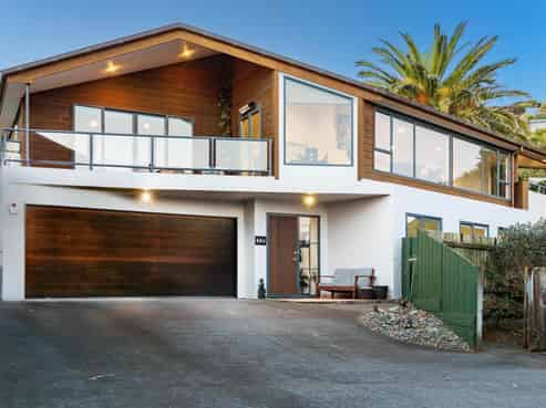 44C Moana Road, Plimmerton