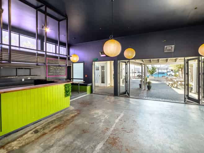 Prime Commercial Premises for lease