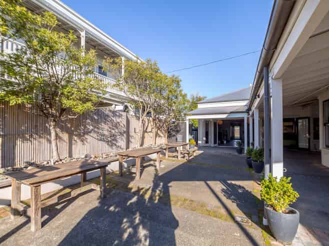 Prime Commercial Premises for lease