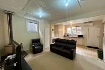 148 Romilly Street, Westport