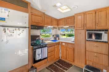 660 Cathedral Road, Domett