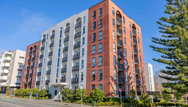 410/1817A Great North Road, Avondale