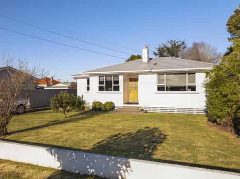 8 Douglas Street, Hawera