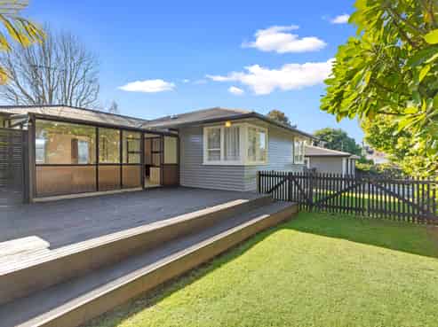 43 Windsor Road, Bellevue