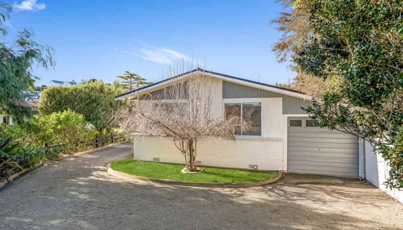 54 Peakes Road, Springvale