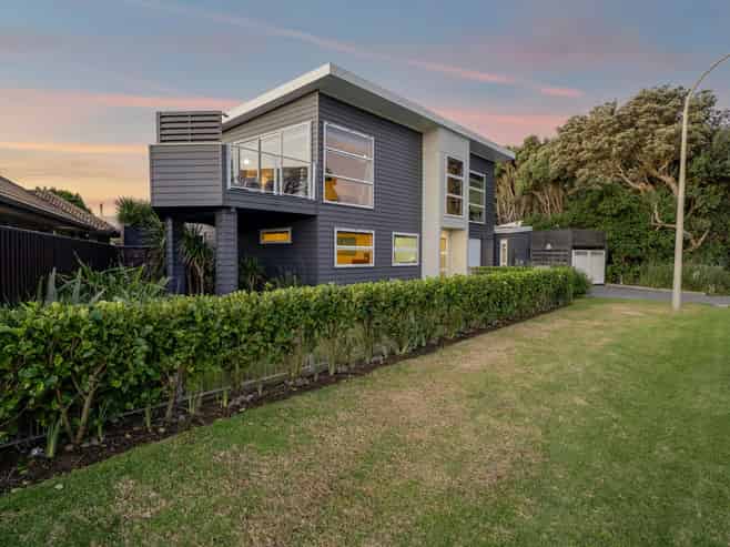 22 Halse Place, Opunake