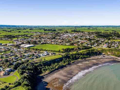 22 Halse Place, Opunake