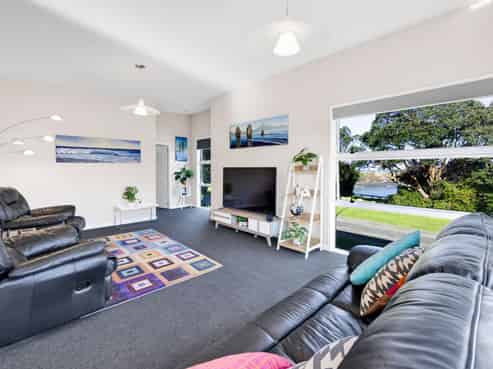 22 Halse Place, Opunake