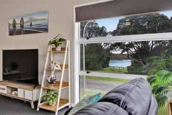 22 Halse Place, Opunake