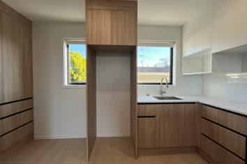 3/10 Fairclough Road, Beach Haven