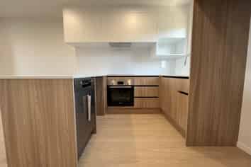 6/10 Fairclough Road, Beach Haven