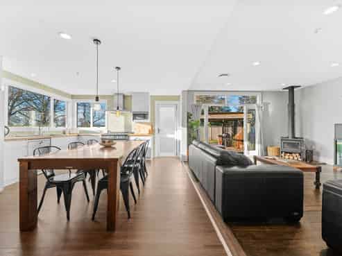 30 Harley Street, Masterton