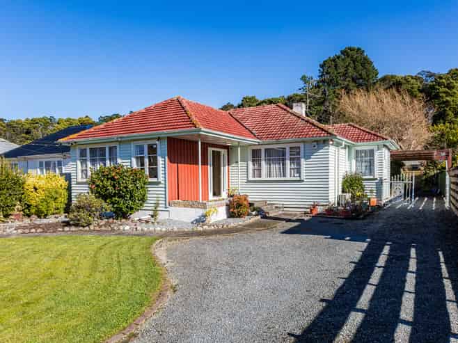 38 Dover Road, Wainuiomata