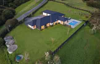 43E Terry Smyth Drive, Kumeu