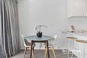 2/115 Ireland Road, Mount Wellington