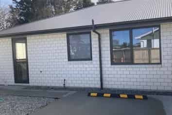 Unit 1/176A Regan Street, Stratford