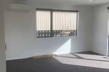 Unit 1/176A Regan Street, Stratford