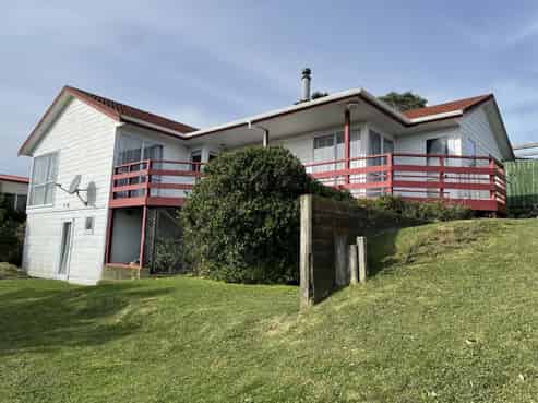 6 Maraval Crescent, Grenada Village