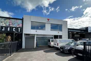 STANDALONE KINGSLAND WAREHOUSE OFFICE
