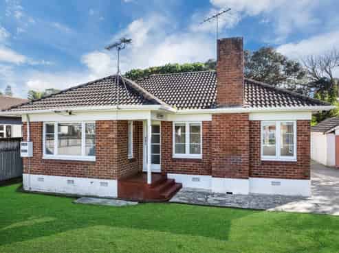 12 New Brighton Road, Mount Wellington