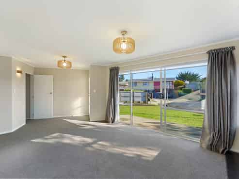 26 Mountainview Terrace, OTAKI BEACH