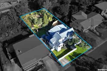 19 Beach Road, Mellons Bay