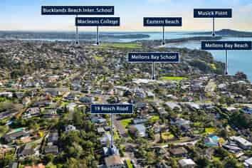 19 Beach Road, Mellons Bay