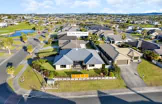 26 Key West Drive, One Tree Point