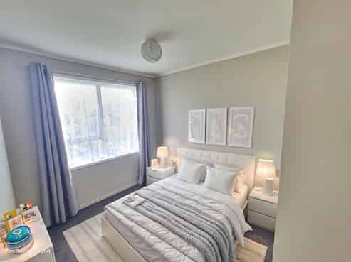 2/112 Owairaka Avenue, Mount Albert