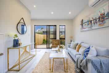 14D Durham Street, Te Atatu Peninsula