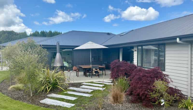 3 Karaka Place, Kinloch