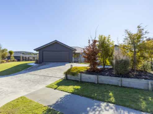 3 Karaka Place, Kinloch
