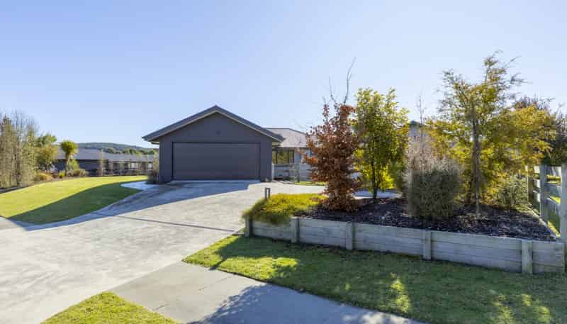 3 Karaka Place, Kinloch