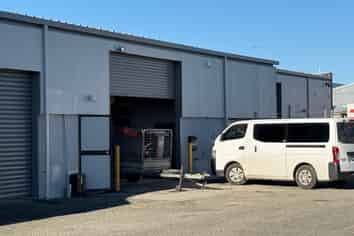 220sqm Milson Workshop For Lease 