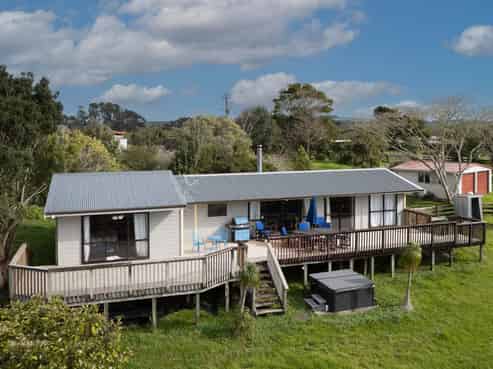 107 Native Road, Pukekawa