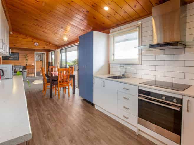 107 Native Road, Pukekawa