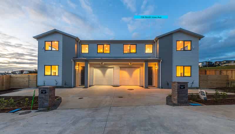 136 Ninth View Avenue, Beachlands