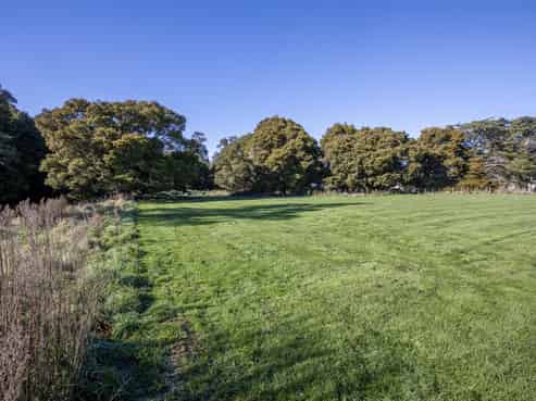 2021 Elsthorpe Road, Elsthorpe