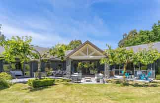 208 Mapara Road, Acacia Bay