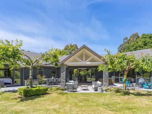 208 Mapara Road, Acacia Bay
