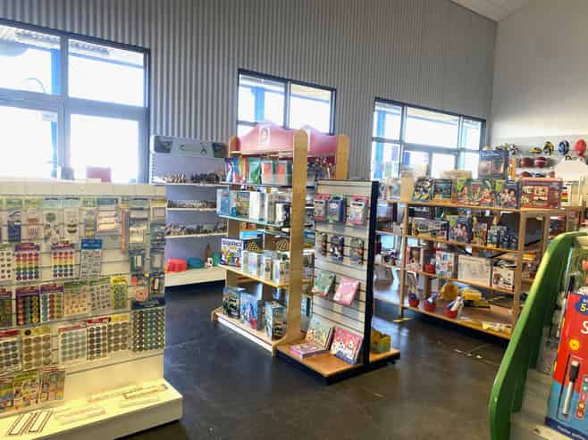 Prime Ahuriri retail with workshop