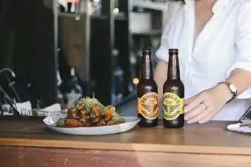 Bar and Restaurant in an Elite Area