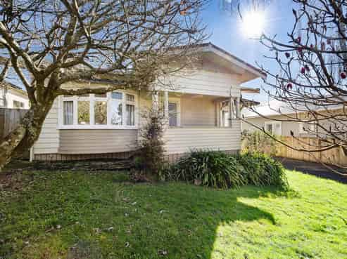 60 Asquith Avenue, Mount Albert