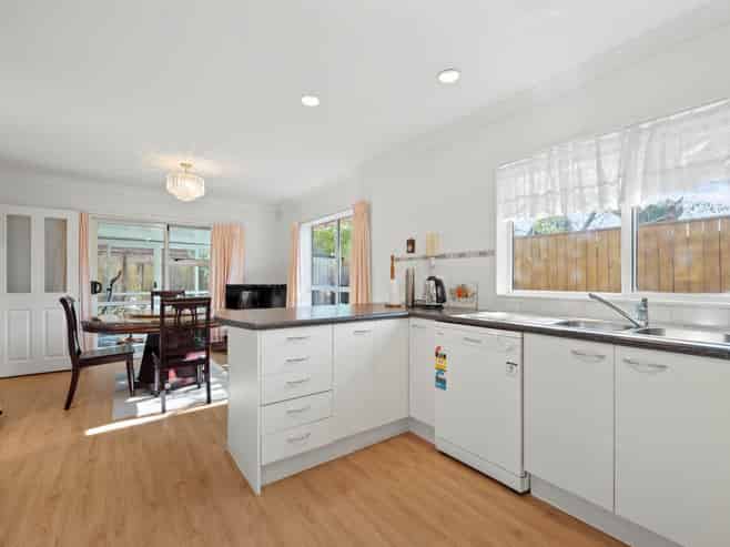 31A Arcadia Road, Epsom