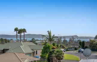 690 Whangaparaoa Road, Stanmore Bay