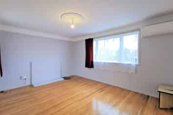 93 Hendry Avenue, Hillsborough