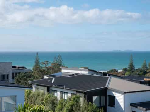 24 Bearing Parade, Long Bay