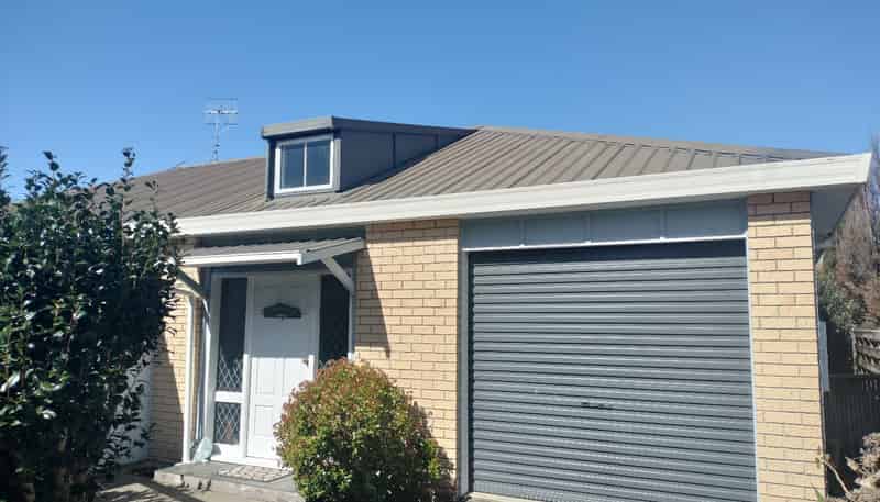 b/14 Francis Dr, Katikati